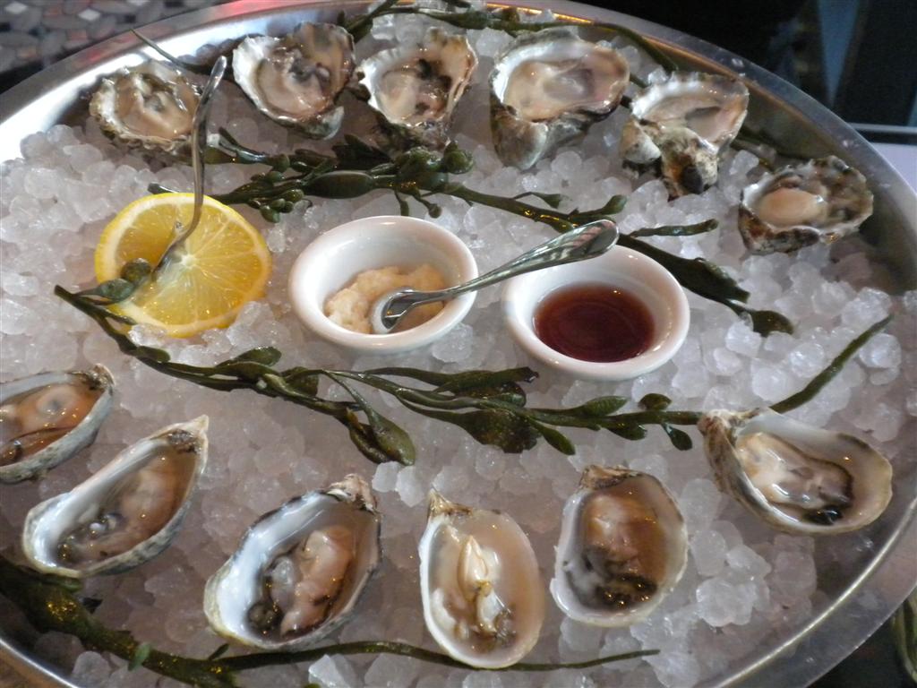 Shigokus, Kumamotos and (another) Cassoulet at COMME CA — Eating Las