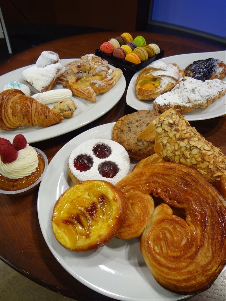 BONJOUR BAKERY on Wake Up With the Wagners — Eating Las VegasEating Las