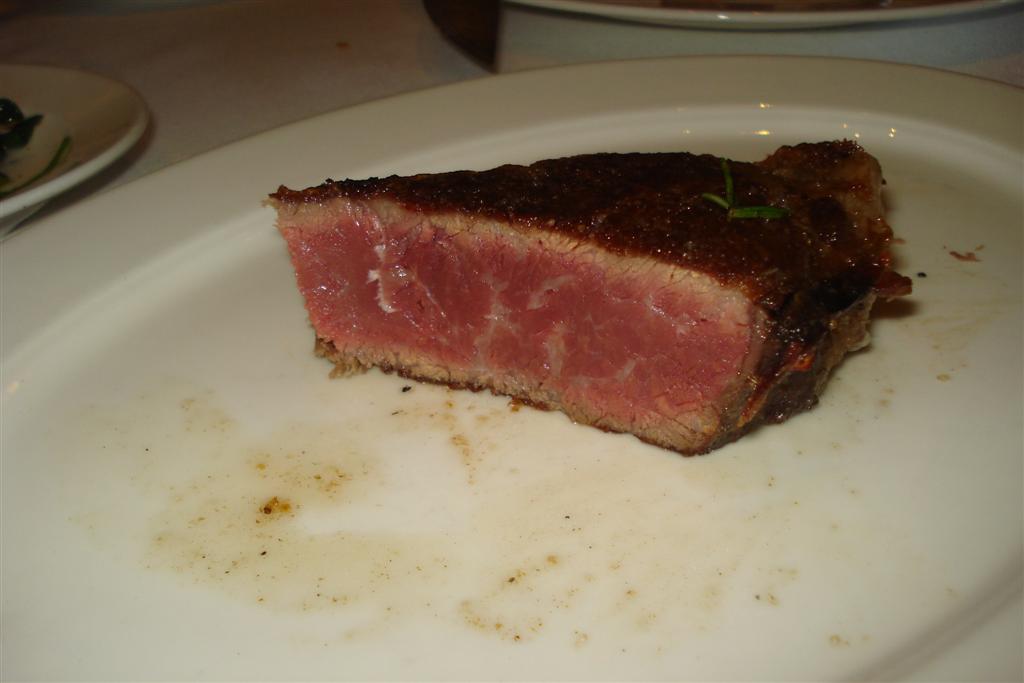 CARNEVINO 14 oz. dryaged New York strip steak — Eating Las VegasEating
